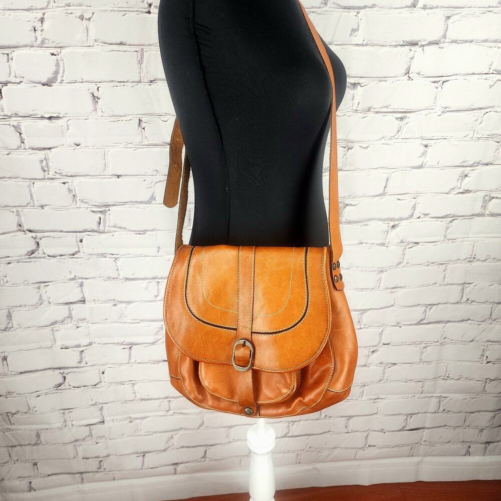 Patricia Nash Barcelona Saddle Bag leather *read*